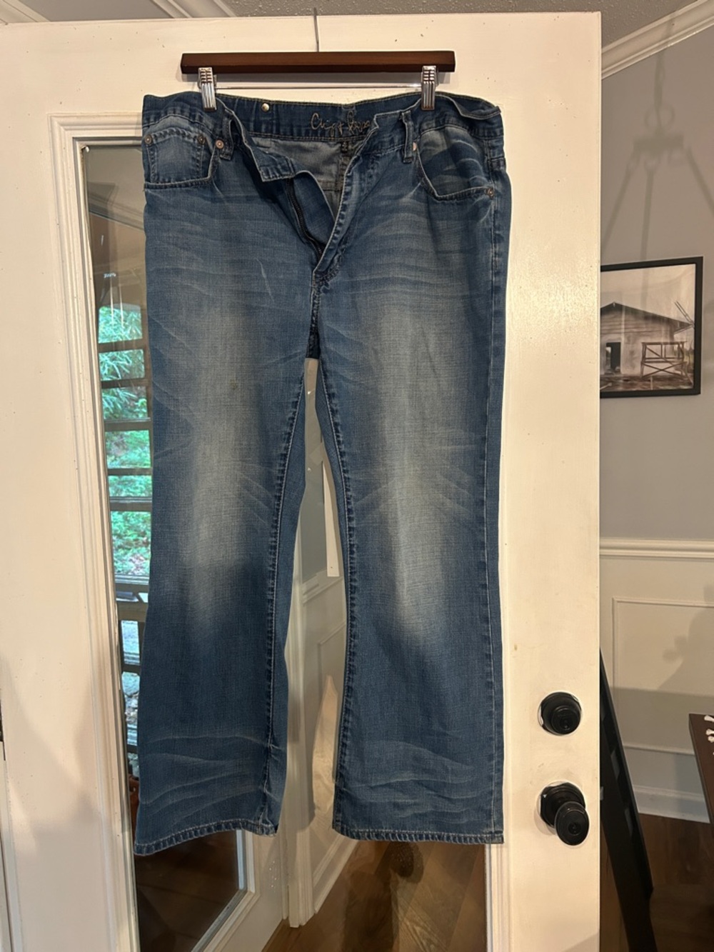 Men's Blue Washed Denim Jeans - Classic Straight Fit